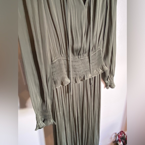 Azóe Green Peasant-Style Dress | Small - Picture 2 of 7